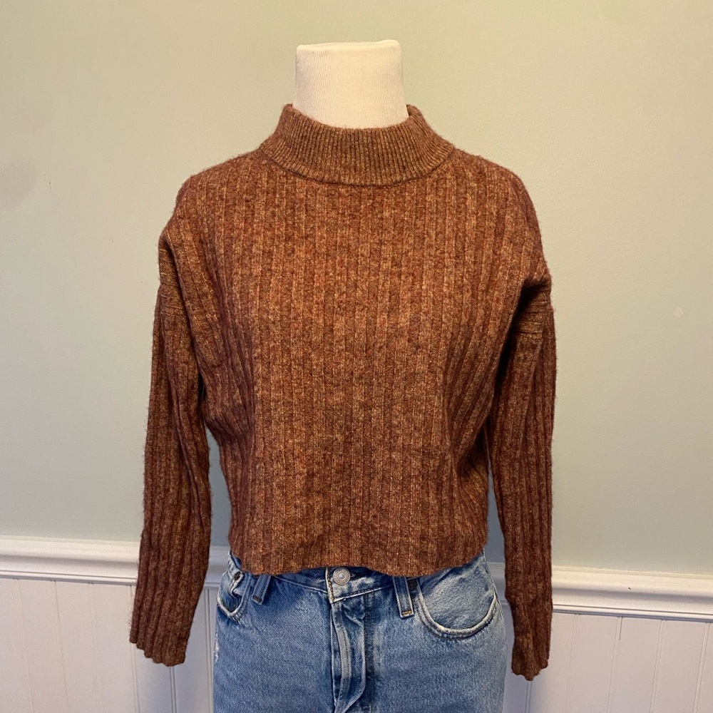 Madewell brown /burnt orange cropped ribbed mockneck sweater size small